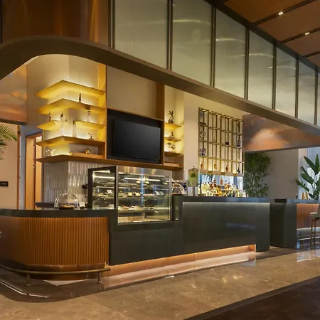 Sheraton & Thermal Hotel 5*